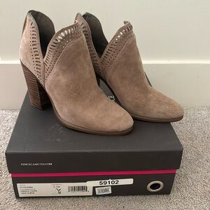Vince Camuto Fileana bootie-French taupe suede- size 6.5, great condition!